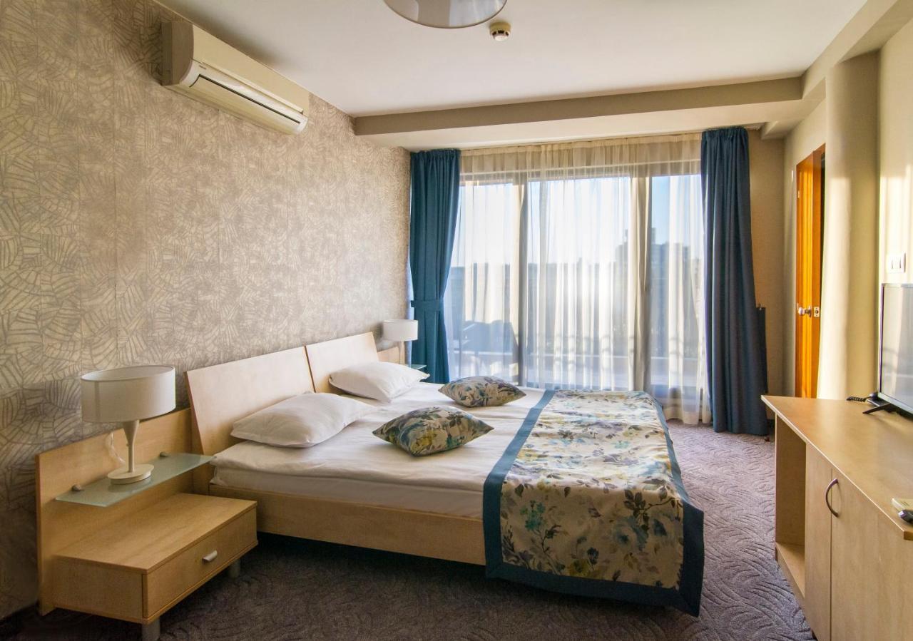 Plaza Hotel Varna Exterior foto